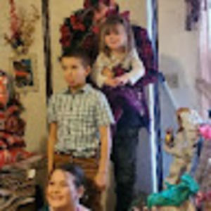 Meet your Posher, Abigail